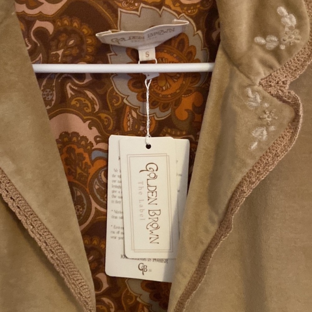 NWT Golden Brown the Label Sand Velvet Jacket, Small - Picture 10 of 16